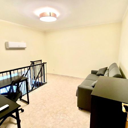 Your Central Wide Place - Min 31 Days Napoli Exterior foto