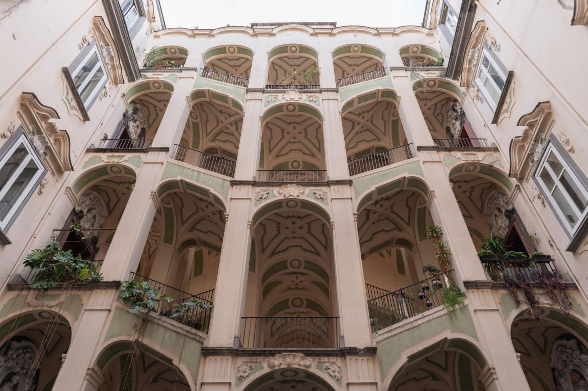 Your Central Wide Place - Min 31 Days Napoli Exterior foto